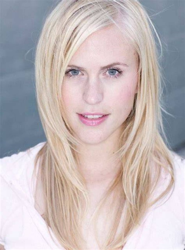 Annie McElwain wiki, bio, age, height, nationality, ethnicity, Instagram Annie McElwain