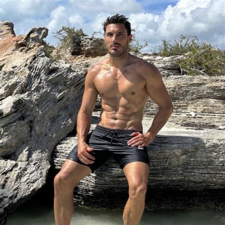 Chris Appleton topless