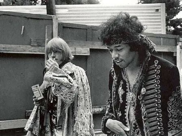 Comment Est Mort Jimi Hendrix