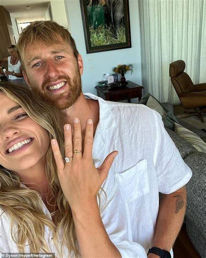 Dyson Heppell Girlfriend Kate Turner Wikipedia