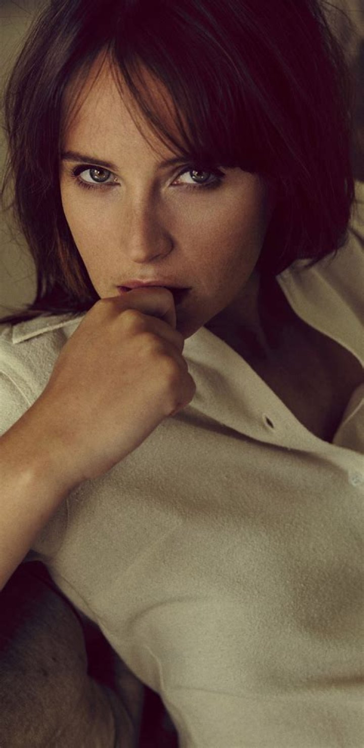Felicity Jones - Celebrity