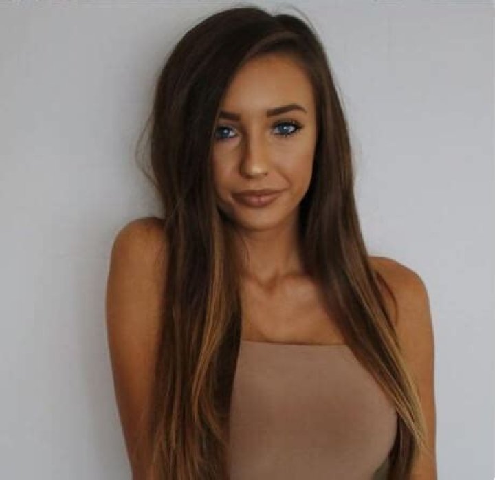 Taylor Alesia Height, Weight, Age, Net Worth, Dating, Bio, Facts